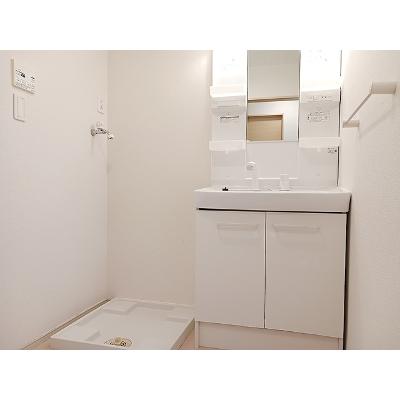 カーサハピネスⅡ 201【管理NO：1-019502102-02010】 ★家具家電は申し込み後に搬入します★の物件画像