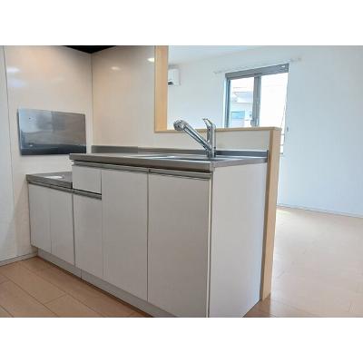 ジャスミン　Ａ 303【管理NO：1-018813001-03030】 ★家具家電は申し込み後に搬入します★の物件画像