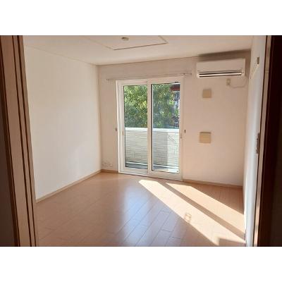 ウエストインＢ 102【管理NO：1-016089602-01020】 ★家具家電は申し込み後に搬入しますの物件画像