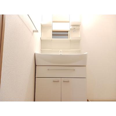 カ－サ西田 103【管理NO：1-013175001-01030】 ★家具家電は申し込み後に搬入します★の物件画像