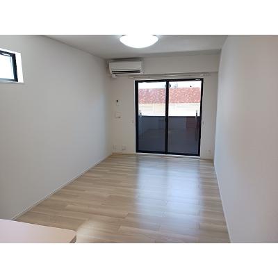 グレイスフル９ 102【管理NO：1-028570301-01020】 ★家具家電は申し込み後に搬入します★ ★2026年09月中旬入居可能★の物件画像
