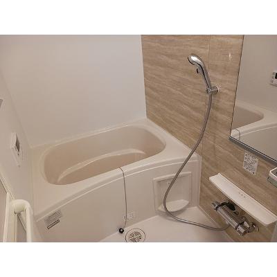 グレイスフル９ 102【管理NO：1-028570301-01020】 ★家具家電は申し込み後に搬入します★ ★2026年09月中旬入居可能★の物件画像