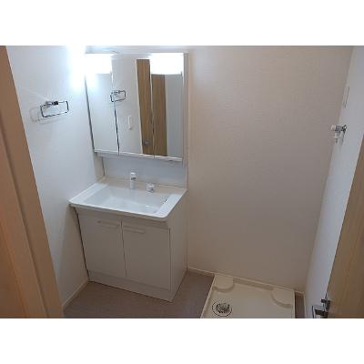 オルタ　コート 204【管理NO：1-028480101-02040】 ★家具家電は申し込み後に搬入しますの物件画像