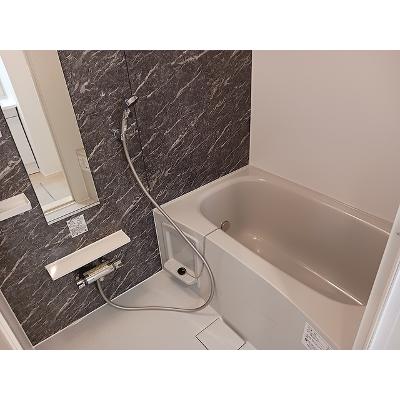 フォルシュ 102【管理NO：1-028353301-01020】 ★家具家電は申し込み後に搬入します★の物件画像