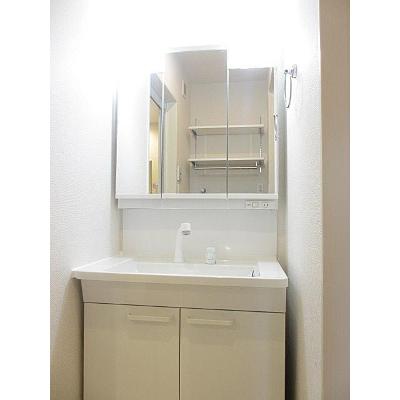 ファミーユⅣ 204【管理NO：1-024746102-02040】 ★家具家電は申し込み後に搬入しますの物件画像