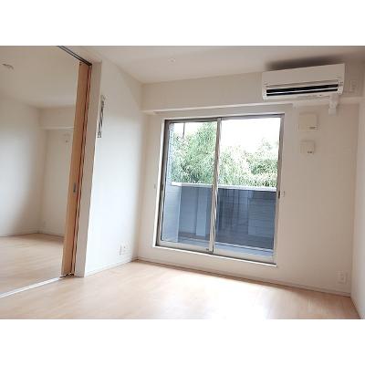 ラ・ヴィータ 203【管理NO：1-024670001-02030】 ★家具家電は申し込み後に搬入しますの物件画像