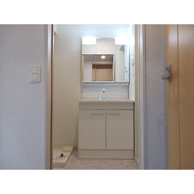 エスポワールⅡ 202【管理NO：1-024018302-02020】 ★家具家電は申し込み後に搬入しますの物件画像