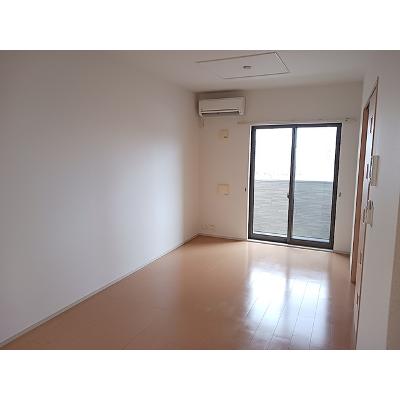 ファミ－ユＫ 102【管理NO：1-020255501-01020】 ★家具家電は申し込み後に搬入しますの物件画像