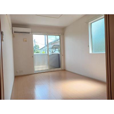 サンフェアⅢ 101【管理NO：1-018296401-01010】 ★家具家電は申し込み後に搬入しますの物件画像