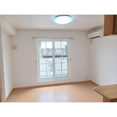 Ｔ．Ｒｉｏｎ 204【管理NO：1-016227401-02040】 ★家具家電は申し込み後に搬入します★の物件画像