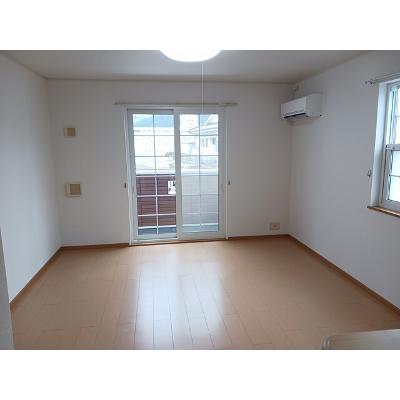 アクティブロード・Ｙ 104【管理NO：1-014707501-01040】 ★家具家電は申し込み後に搬入します★の物件画像