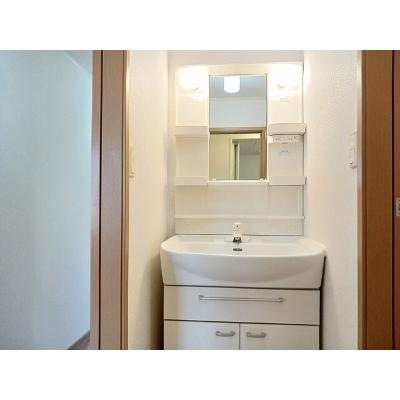 プレ－リ－ベルⅡ 202【管理NO：1-013701702-02020】 ★家具家電は申し込み後に搬入しますの物件画像