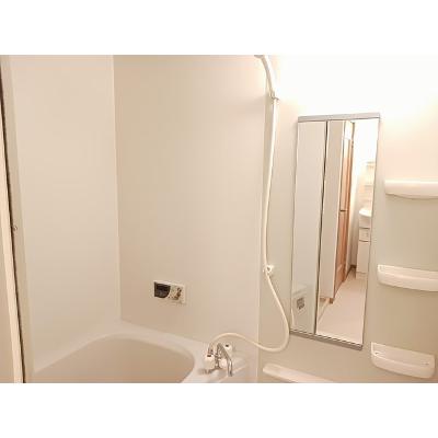 コリ－ヌ華Ⅱ 203【管理NO：1-012976702-02030】 ★家具家電は申し込み後に搬入しますの物件画像