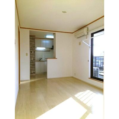 アンソレイエⅠ 203【管理NO：1-012781101-02030】 ★家具家電は申し込み後に搬入しますの物件画像