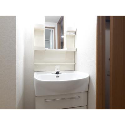 リバ－ガ－デンＦ 207【管理NO：1-012570901-02070】 ★家具家電は申し込み後に搬入しますの物件画像
