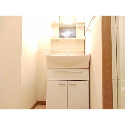 リバ－ハイツ石塚 105【管理NO：1-012339701-01050】 ★家具家電は申し込み後に搬入します★の物件画像