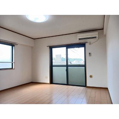 シャロム 301【管理NO：1-009438001-03010】 ★家具家電は申し込み後に搬入しますの物件画像