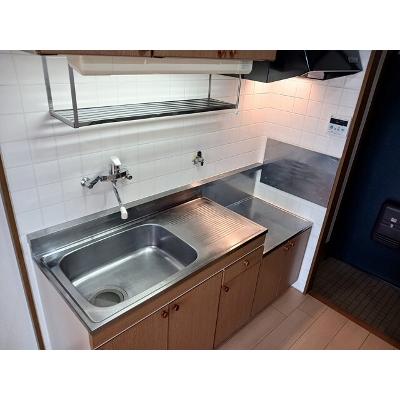 シャロム 301【管理NO：1-009438001-03010】 ★家具家電は申し込み後に搬入しますの物件画像