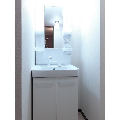 コンフォートヒル　Ⅲ 102【管理NO：1-007844701-01020】 ★家具家電は申し込み後に搬入します 2026年08月中旬入居可能の物件画像
