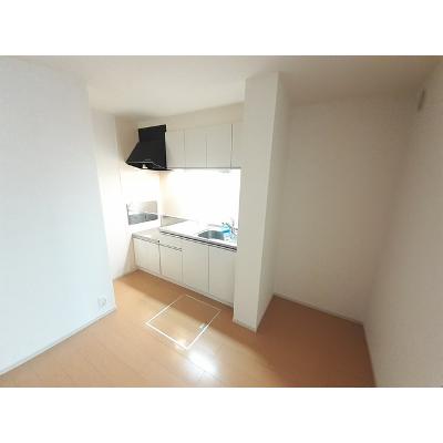 インテリジェンスⅠ 103【管理NO：1-018324101-01030】 ★家具家電は申し込み後に搬入します 2026年08月上旬入居可能の物件画像