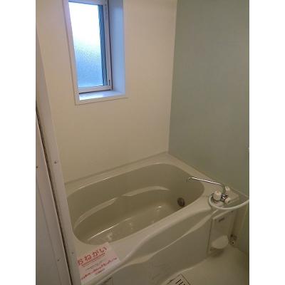 ローズヒルⅡ 201【管理NO：1-017441102-02010】 ★家具家電は申し込み後に搬入します 2026年08月中旬入居可能の物件画像