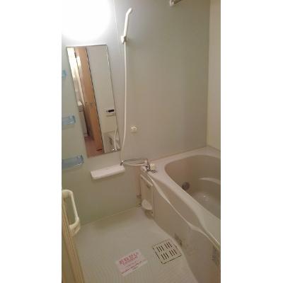 エルミタージュ・トミ 101【管理NO：1-017381901-01010】 ★家具家電は申し込み後に搬入しますの物件画像