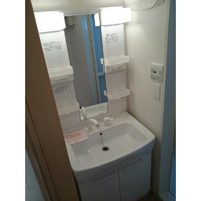 アメニティ　Ｂ 203【管理NO：1-017044902-02030】 ★家具家電は申し込み後に搬入しますの物件画像