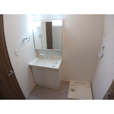ファイン　アイランド　スズ 105【管理NO：1-028456001-01050】 ★家具家電は申し込み後に搬入しますの物件画像