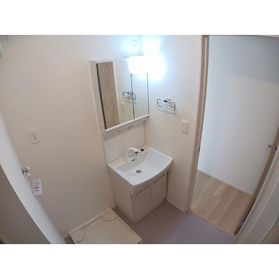 かのやⅢ 102【管理NO：1-027984401-01020】 ★家具家電は申し込み後に搬入します★の物件画像