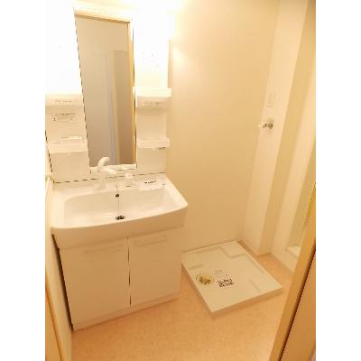 カーク　Ｂ棟 102【管理NO：1-018510302-01020】 ★家具家電は申し込み後に搬入します 2026年08月上旬入居可能の物件画像