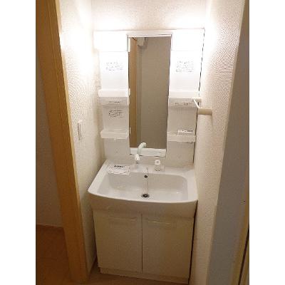 サンリットヒルⅢ 104【管理NO：1-016926703-01040】 ★家具家電は申し込み後に搬入しますの物件画像