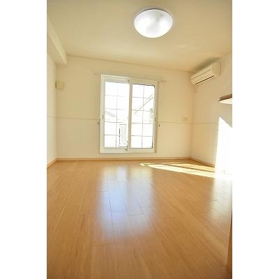 エターナルⅠ 203【管理NO：1-015551901-02030】 ★家具家電は申し込み後に搬入しますの物件画像