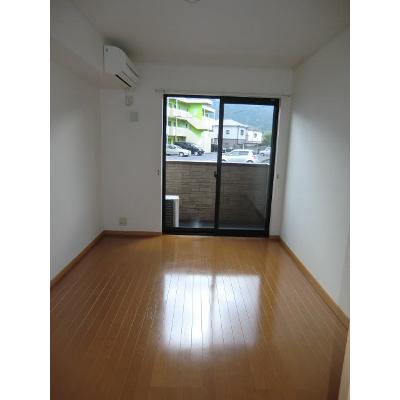 マザーアース・悠 102【管理NO：1-014461101-01020】 ★家具家電は申し込み後に搬入します 2026年07月中旬入居可能の物件画像