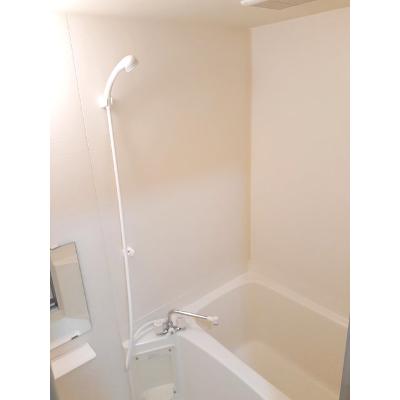 ＬＡ・ＲＥＩＭＵ本町 101【管理NO：1-009555401-01010】 ★家具家電は申し込み後に搬入します★の物件画像