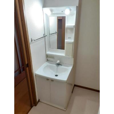ＬＡ・ＲＥＩＭＵ本町 101【管理NO：1-009555401-01010】 ★家具家電は申し込み後に搬入します★の物件画像