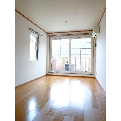 クレッセントハウス 201【管理NO：1-006969701-02010】 ★家具家電は申し込み後に搬入しますの物件画像