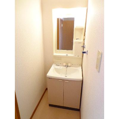 クレッセントハウス 201【管理NO：1-006969701-02010】 ★家具家電は申し込み後に搬入しますの物件画像
