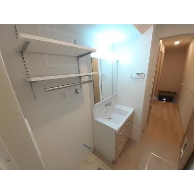 Ｓｅｒｅｎａ 205【管理NO：1-027361601-02040】 ★家具家電は申し込み後に搬入しますの物件画像
