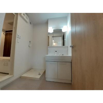 ジェルメ 101【管理NO：1-026595901-01010】 ★家具家電は申し込み後に搬入しますの物件画像