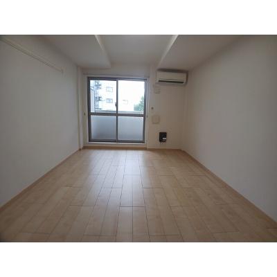 ラパン 302【管理NO：1-017966501-03020】 ★家具家電は申し込み後に搬入しますの物件画像