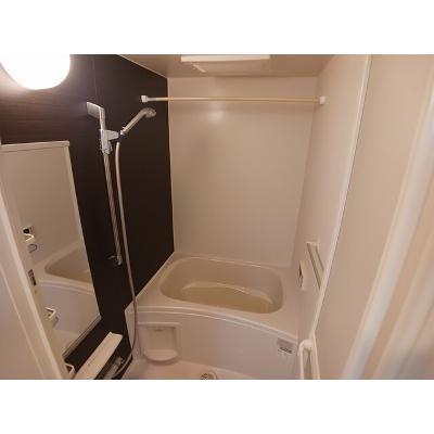 コータコート 105【管理NO：1-021288601-01040】 ★家具家電は申し込み後に搬入しますの物件画像