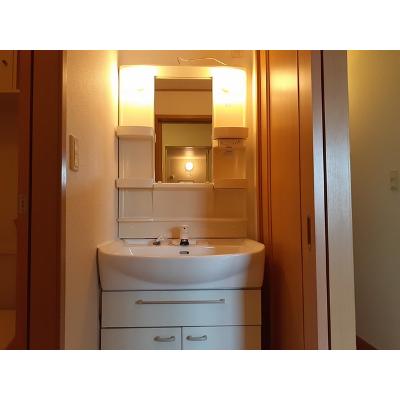サンリット福泉 106【管理NO：1-013068301-01050】 ★家具家電は申し込み後に搬入します★の物件画像