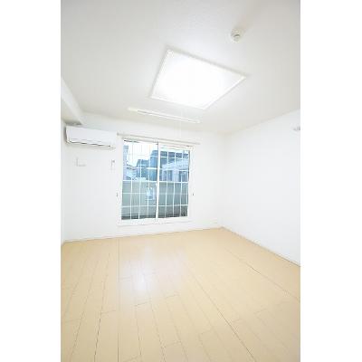 ラ・スマロパ 202【管理NO：1-018031401-02020】 ★家具家電は申し込み後に搬入します★の物件画像