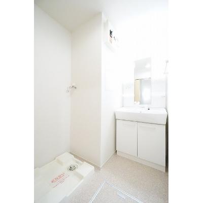ラ・スマロパ 202【管理NO：1-018031401-02020】 ★家具家電は申し込み後に搬入します★の物件画像