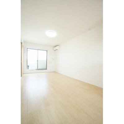 シャーロットⅠ 303【管理NO：1-023269701-03030】 ★家具家電は申し込み後に搬入します★の物件画像