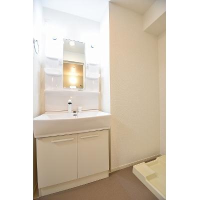 シャーロットⅠ 303【管理NO：1-023269701-03030】 ★家具家電は申し込み後に搬入します★の物件画像
