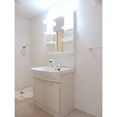 プレインヒル 101【管理NO：1-020609901-01010】 ★家具家電は申し込み後に搬入します★の物件画像