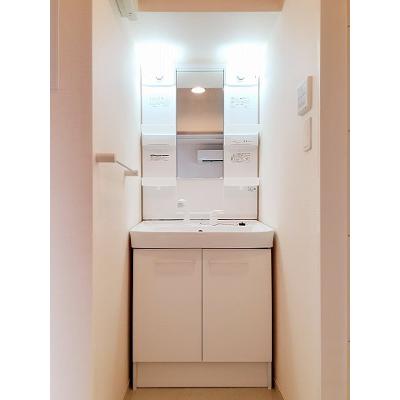 カーサ・ボニートＫ・Ⅲ 302【管理NO：1-018858901-03020】 ★家具家電は申し込み後に搬入します★の物件画像