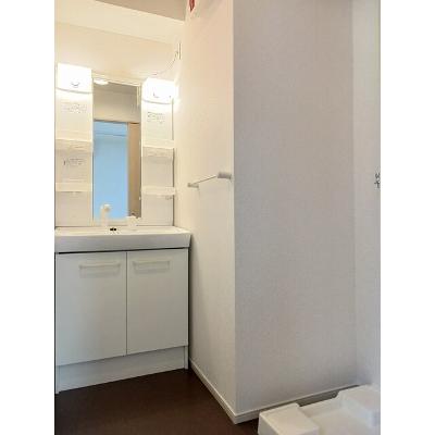 アネックス　フィールド 101【管理NO：1-018585701-01010】 ★家具家電は申し込み後に搬入します★の物件画像