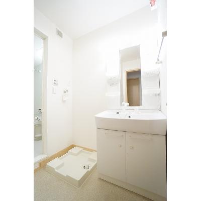 シャルマンコーポⅥ 101【管理NO：1-016631001-01010】 ★家具家電は申し込み後に搬入します★ ★2026年08月中旬入居可能★の物件画像